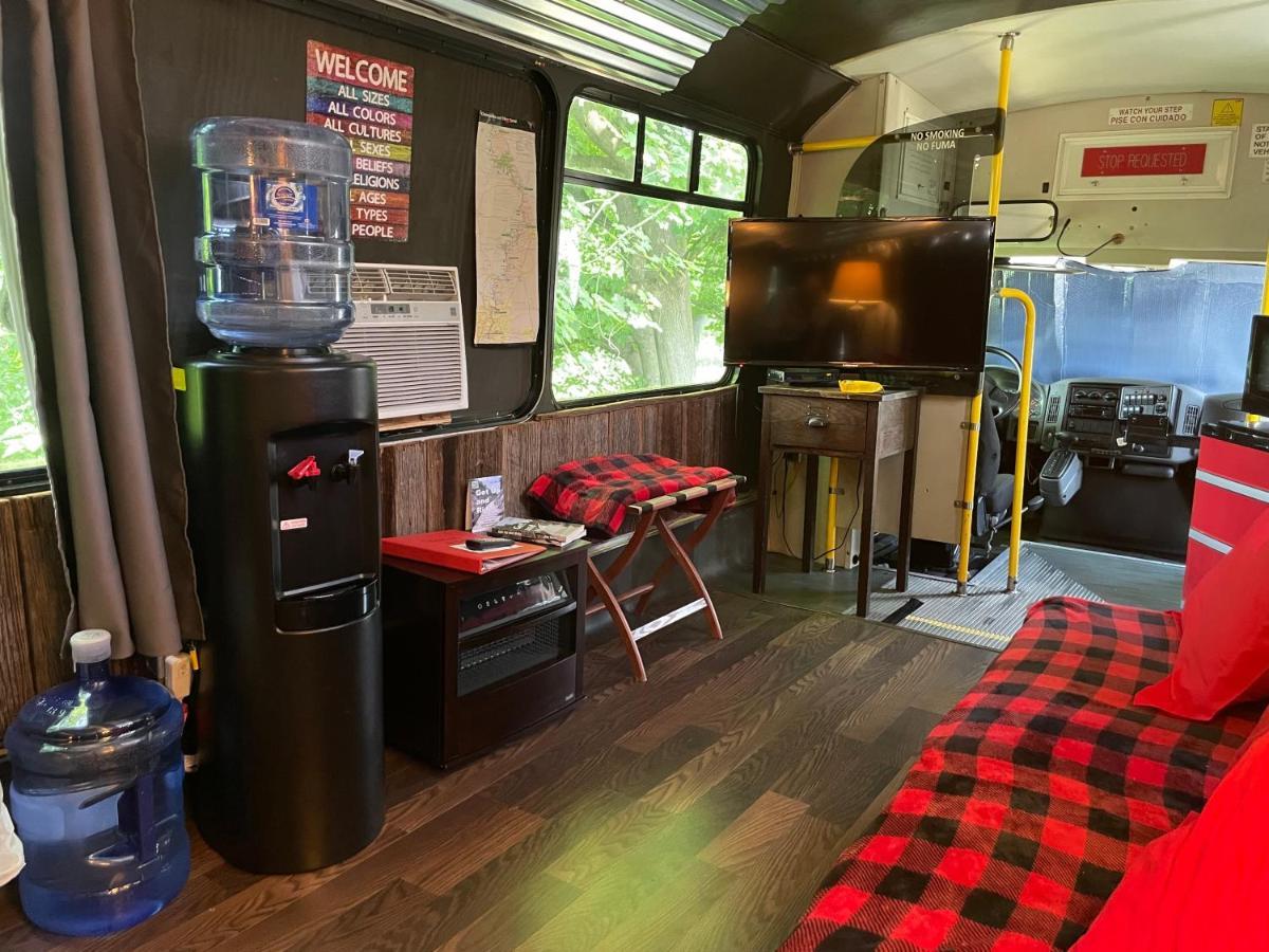Canal Cabins Paw Paw エクステリア 写真