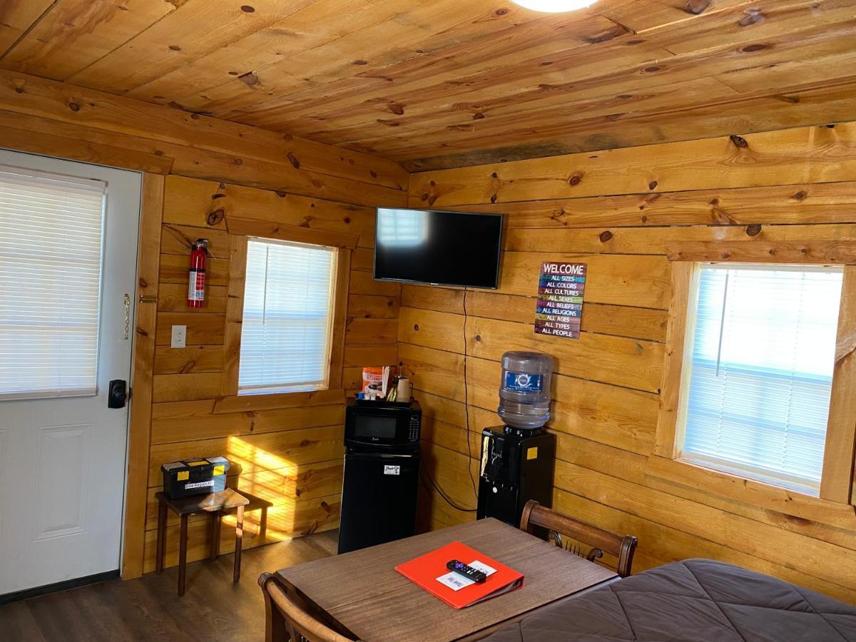 Canal Cabins Paw Paw エクステリア 写真